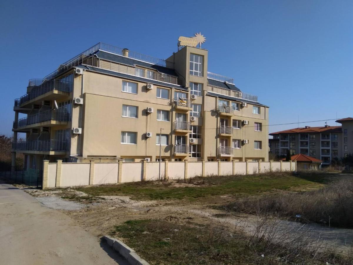 Sunny House Byala Apartamento Byala  Exterior foto